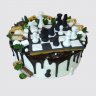 Черный торт с шахматами из мастики №105561