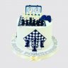 Квадратный торт с шахматами из мастики №105574