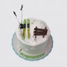 Торт на День Рождения с лыжником из мастики №110662