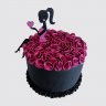 Черный торт на День Рождения доченьки 18 лет с сидящей девушкой №111404