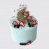 Голубой детский торт мишка на луне с ягодами №113455