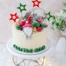 Торт на Новый год с шарами и украшениями №122327