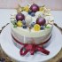 Торт на Новый год с шарами и украшениями №122345