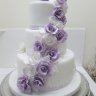 Бело-фиолетовый свадебный торт №129421
