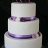 Бело-фиолетовый свадебный торт №129424