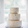 Свадебный торт белый с золотом №129465