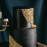 Свадебный торт черный с золотом №130169